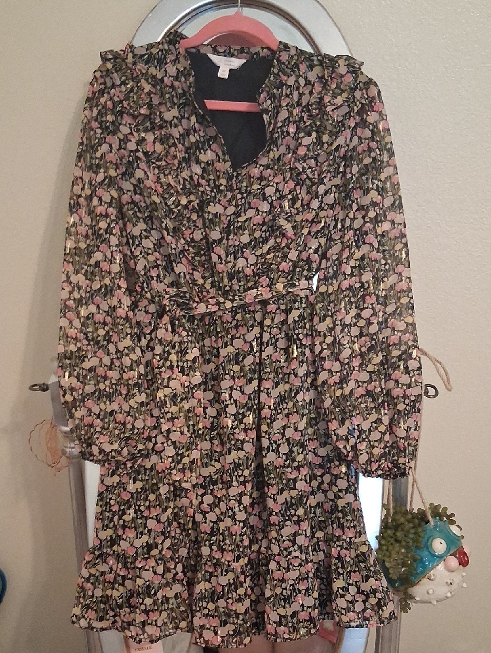 Womens Floral Long-Sleeve Ruffle Dress - Pink & Gold